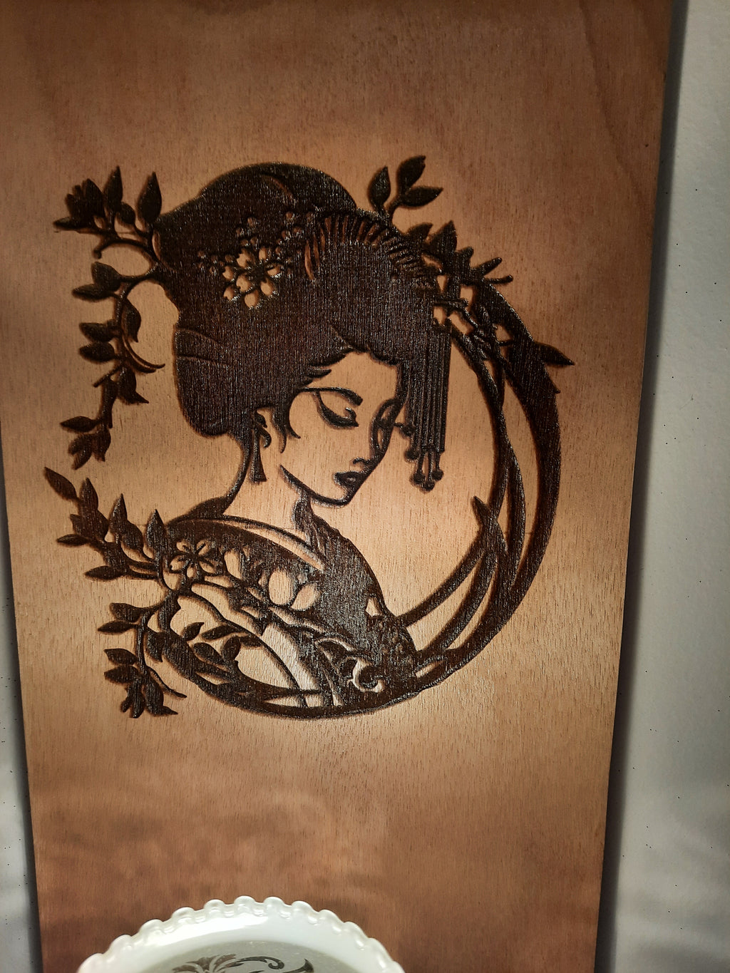 Applique avec support en bois