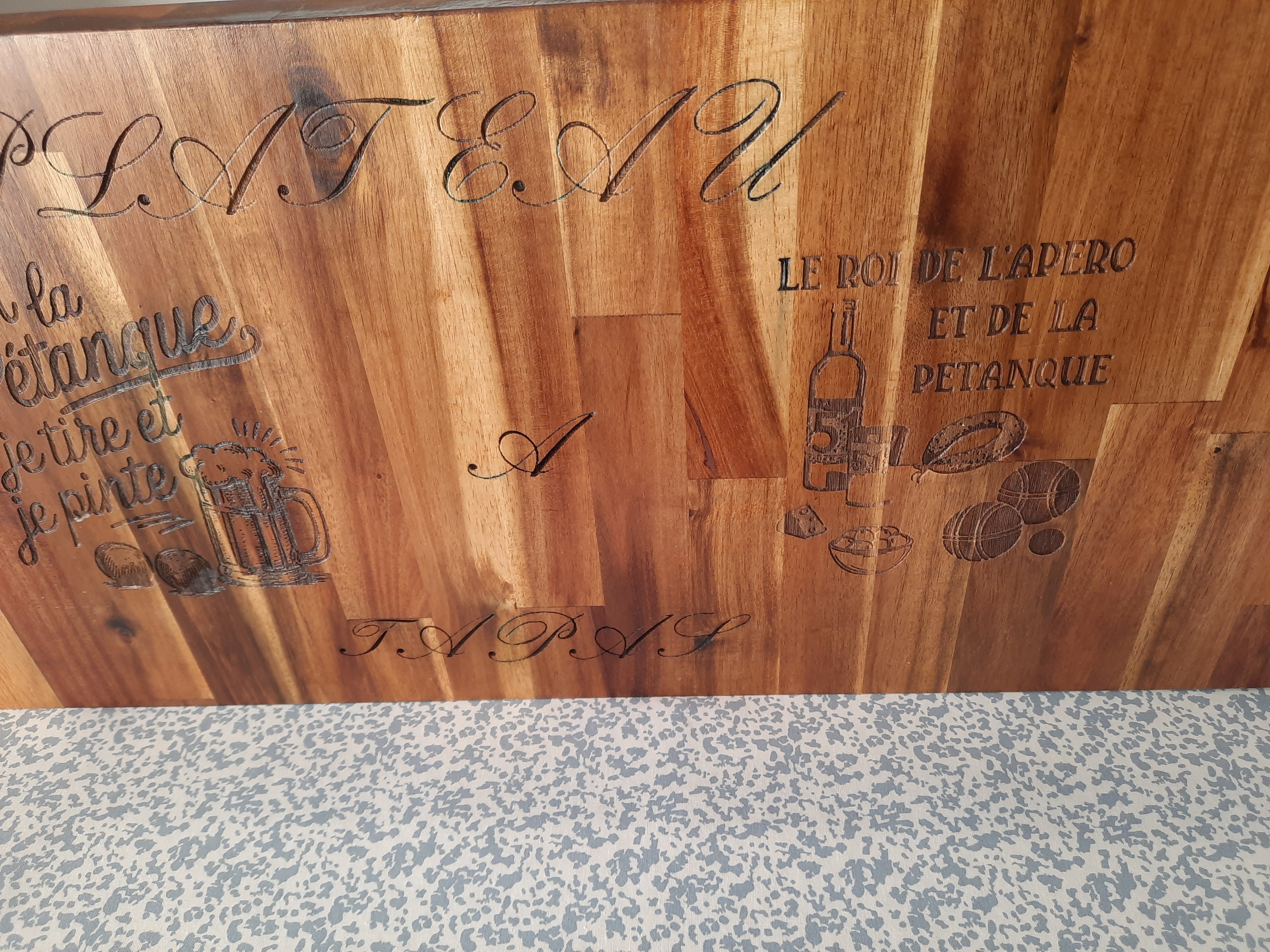 Plateau a tapas en bois