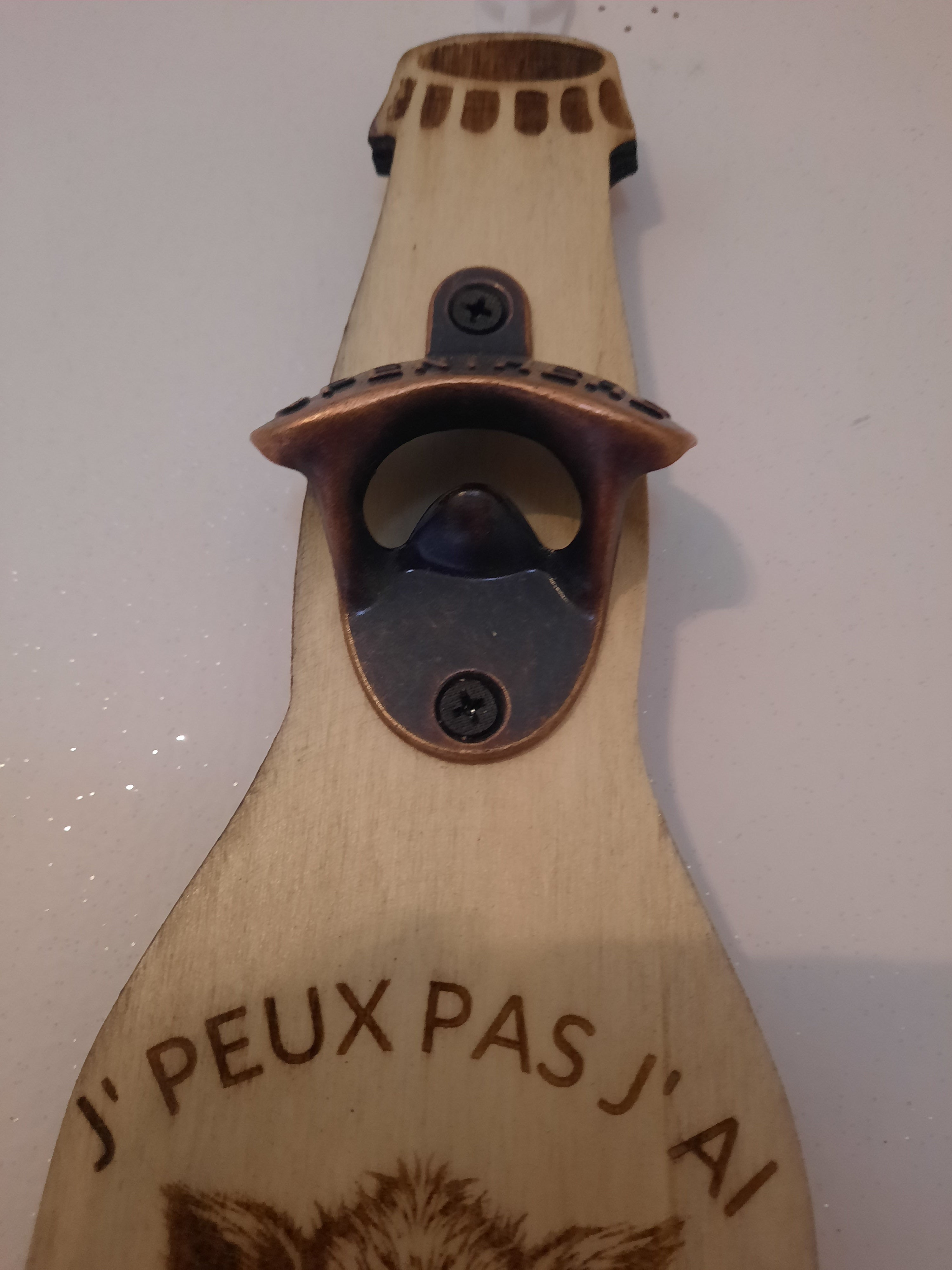 décapsuleur en bois