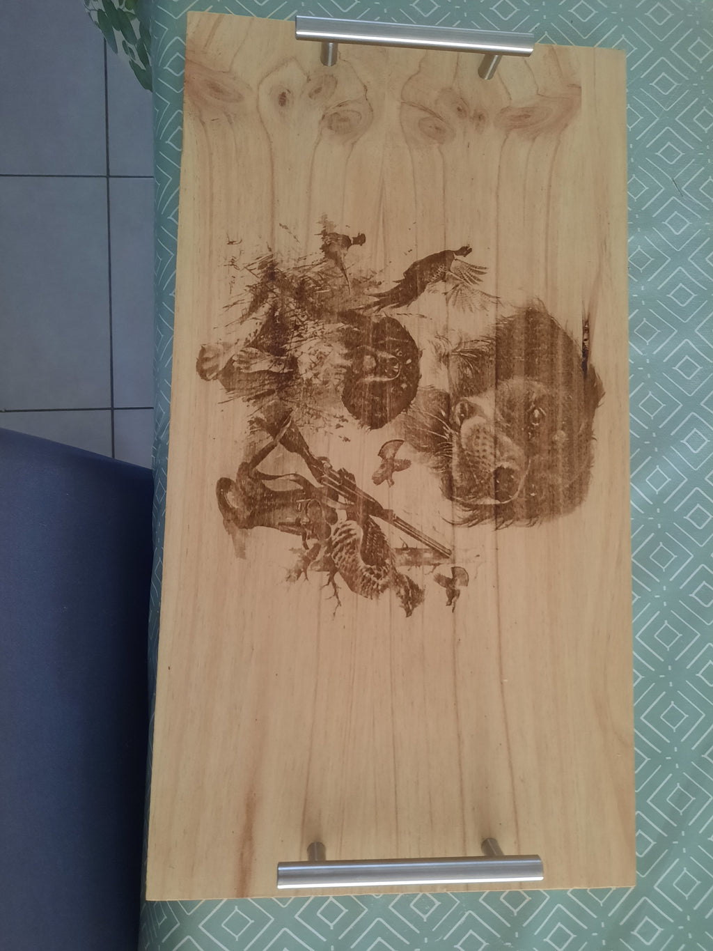 Plateau en bois motif la chasse