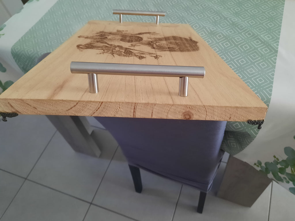 Plateau en bois motif la chasse