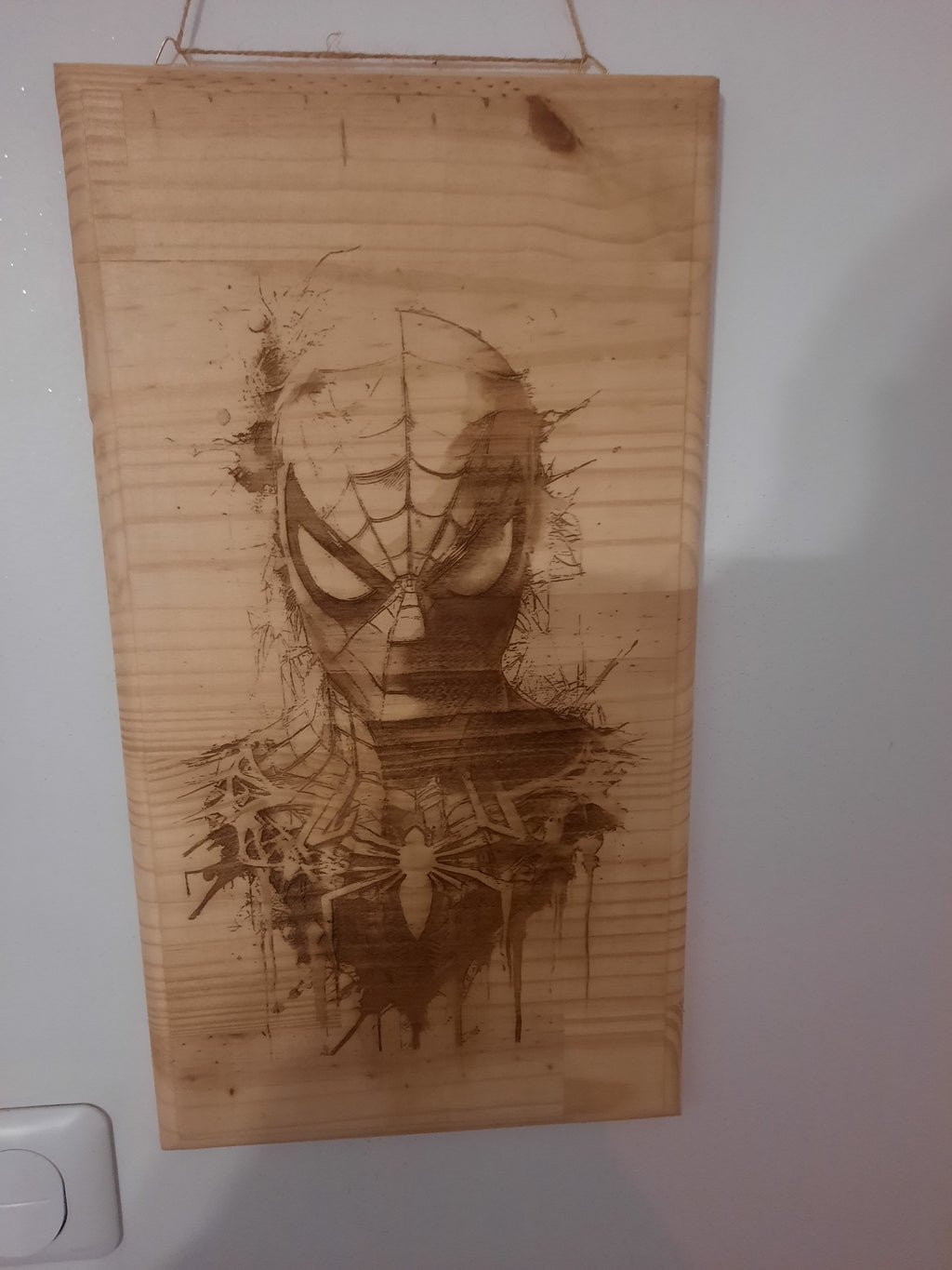 TABLEAU EN BOIS SPIDERMAN