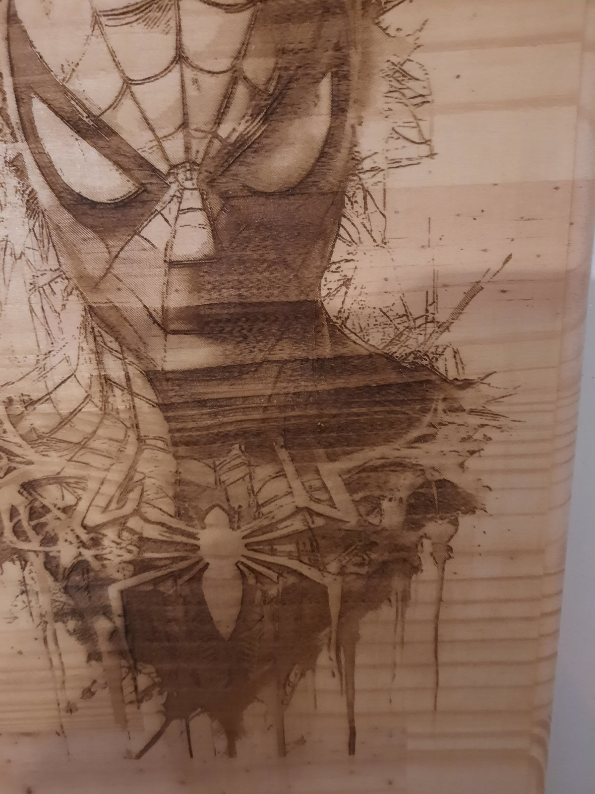 TABLEAU EN BOIS SPIDERMAN