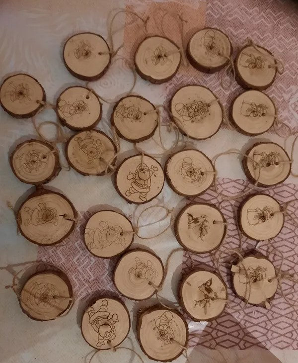 Décoration de noel en rondin de bois