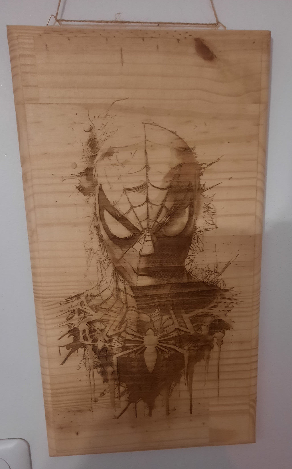 TABLEAU EN BOIS SPIDERMAN