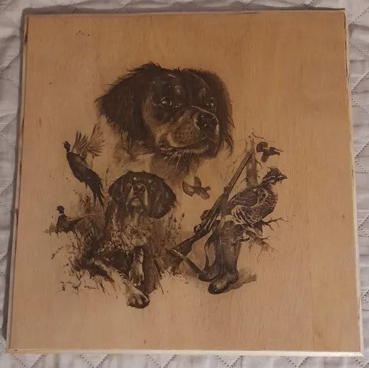 Cadre en bois motif chien de chasse