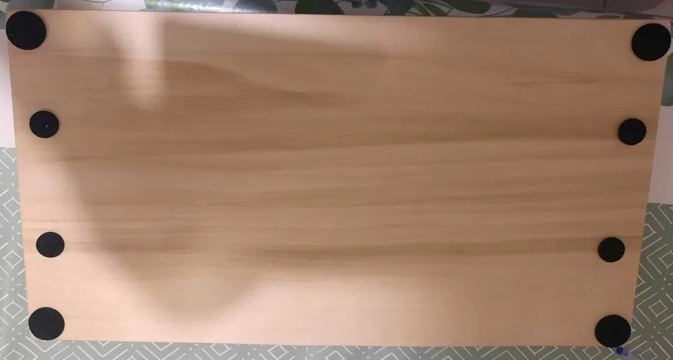 PLATEAU EN BOIS avec motif d' un train a vapeur